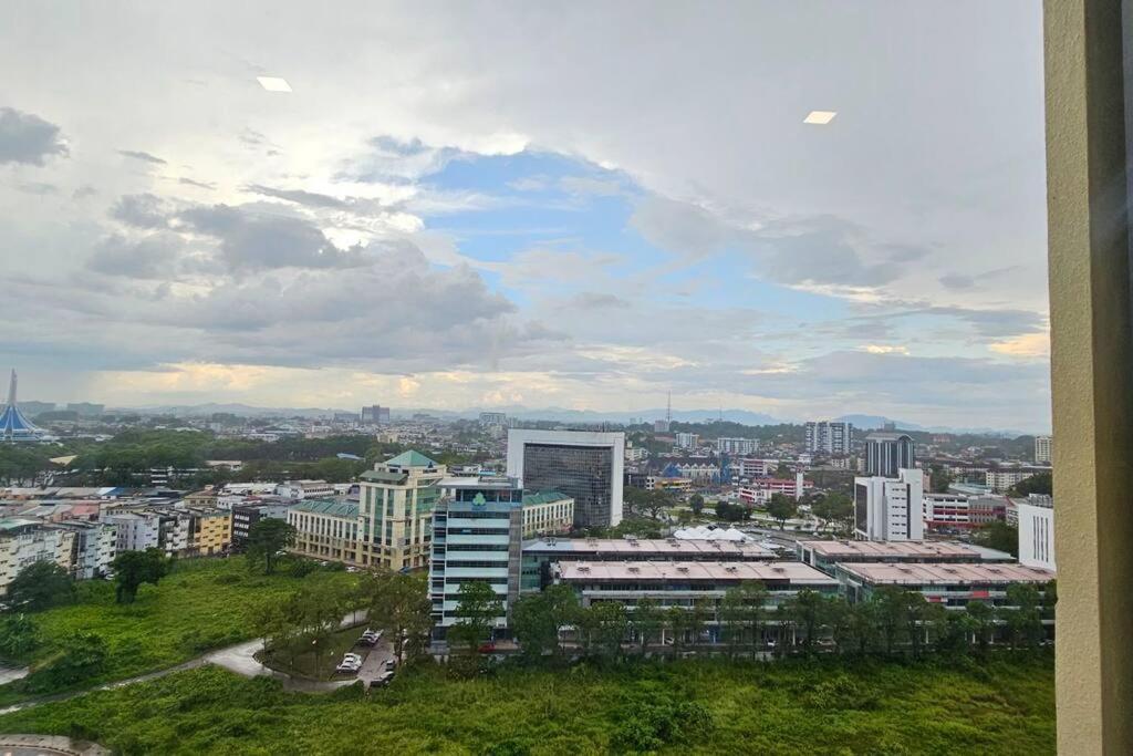 Kenyalang Riverine Diamond Apartment *